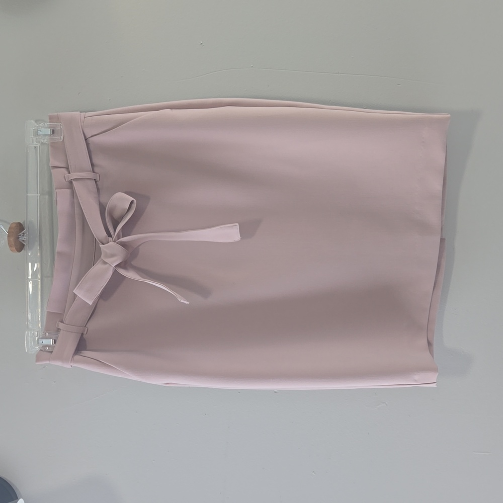 NWOT dusty pink pencil skirt 💕